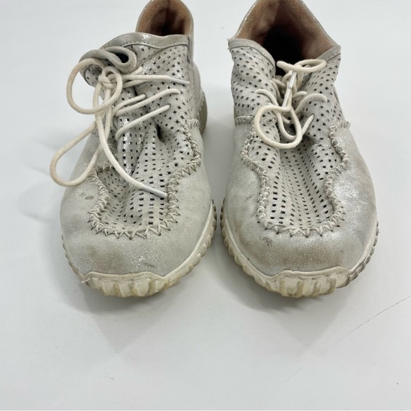 Diba True Poker Hand Perforated Silver Metallic Leather Lace-Up Sneakers 8 - Picture 7 of 11